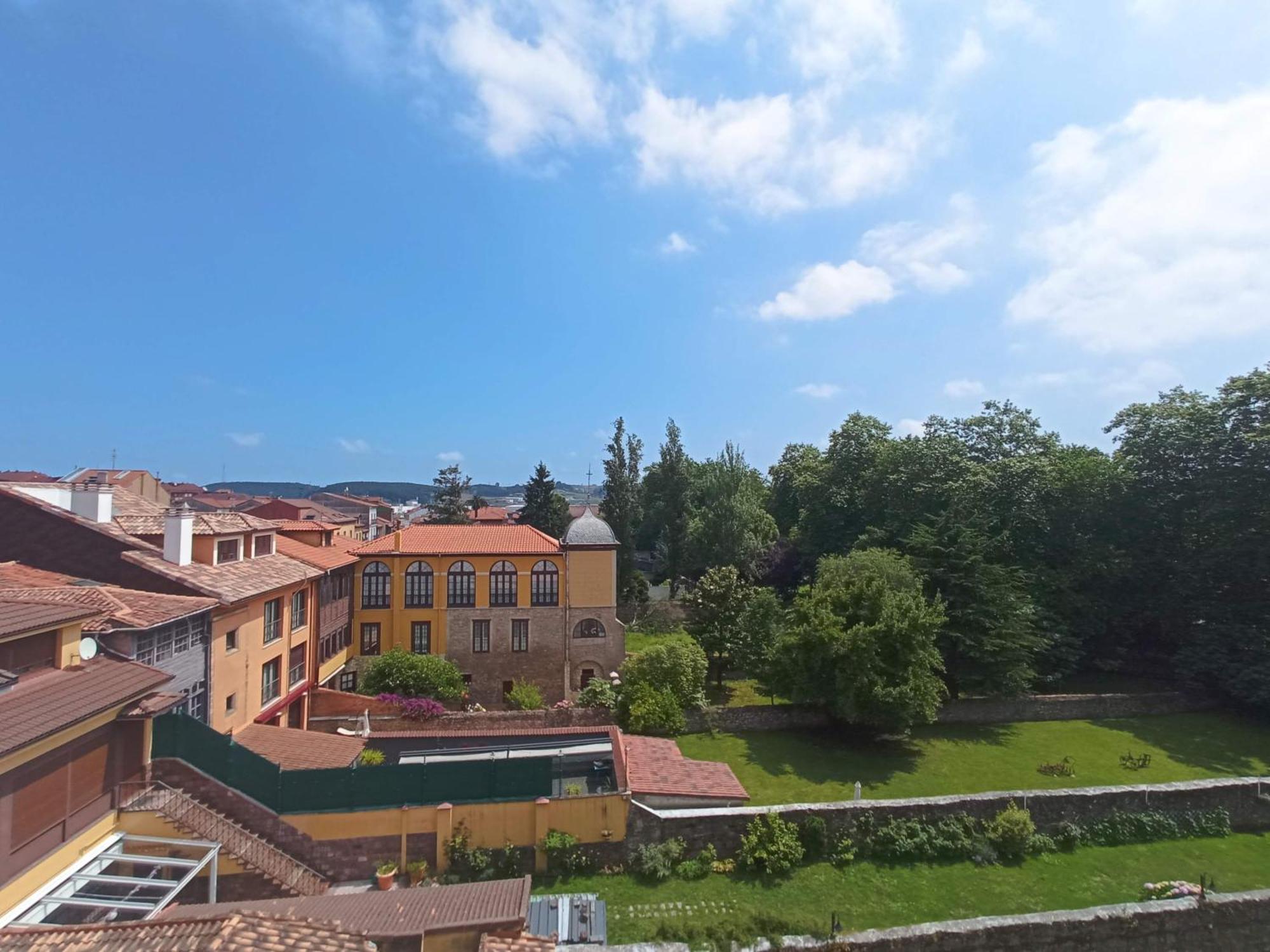 Piso Aviles Centro Parque Ferrera 外观 照片